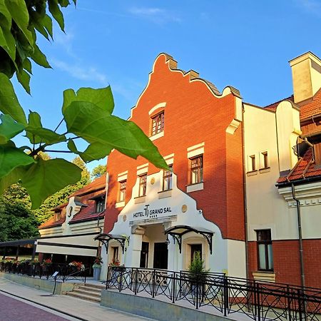 Готель Grand Sal Величка Екстер'єр фото